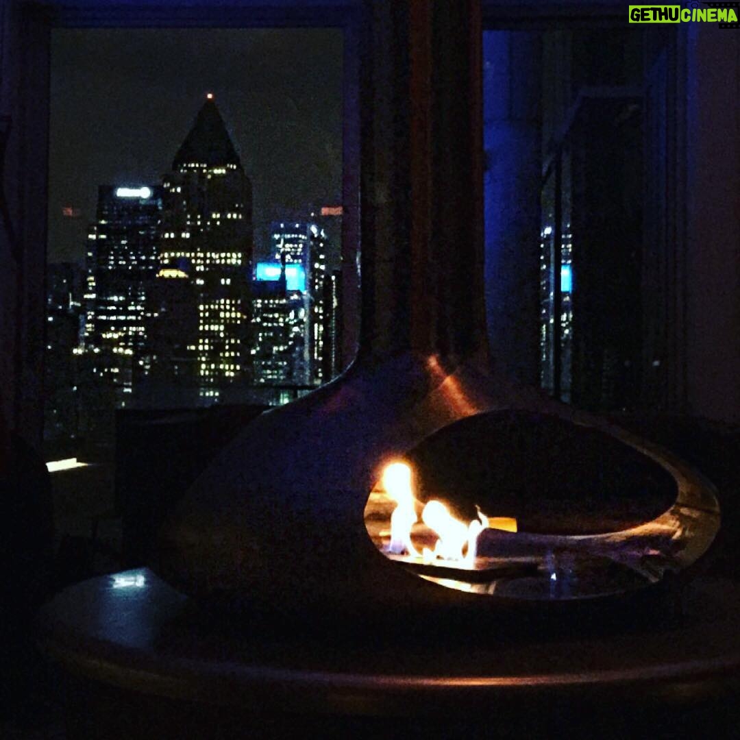 Sébastien Dubois Instagram - #newyorkcity #rooftop #relaxing #ilovewintertime 🇺🇸🏙⛄️❄️
