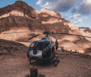Sébastien Dubois Instagram - À quand mon retour en hélicoptère?🚁😜 #lpdla6