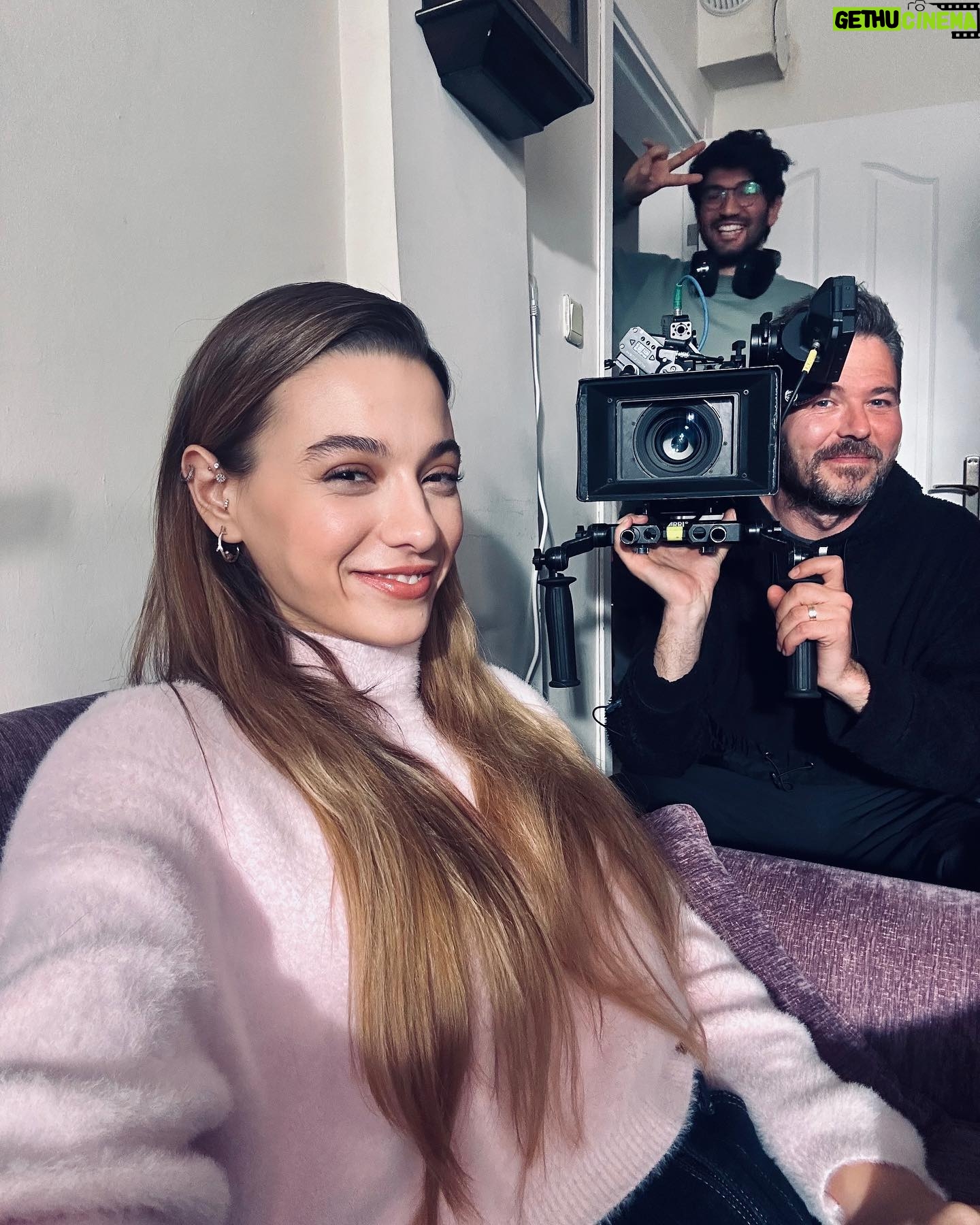 Sümeyye Aydoğan Instagram - Burada mıyız?? @gaddartvresmi 👀❤️ #televizyonlaraçılsın