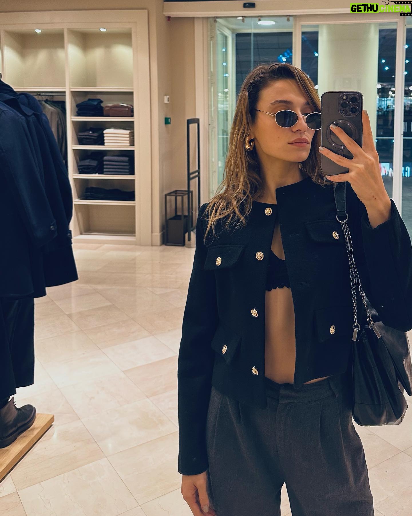 Sümeyye Aydoğan Instagram - bu hafta neler yaptım??? oynat bakalım ⏯️