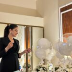 Saba Qamar Zaman Instagram - All your wishes have a special place in my heart, each of you has left a mark in my memory. Thank you for all your wishes. You all made me feel incredibly special! ♥️💋🥂 05/04/2024 ♥️
