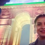 Sabnam Faria Instagram - throw back to a random evening walk ! #india #indiapictures #indiaclicks #dehli #delhidiaries #delhigram #indiagate #indiagatedelhi #indiagate🇮🇳