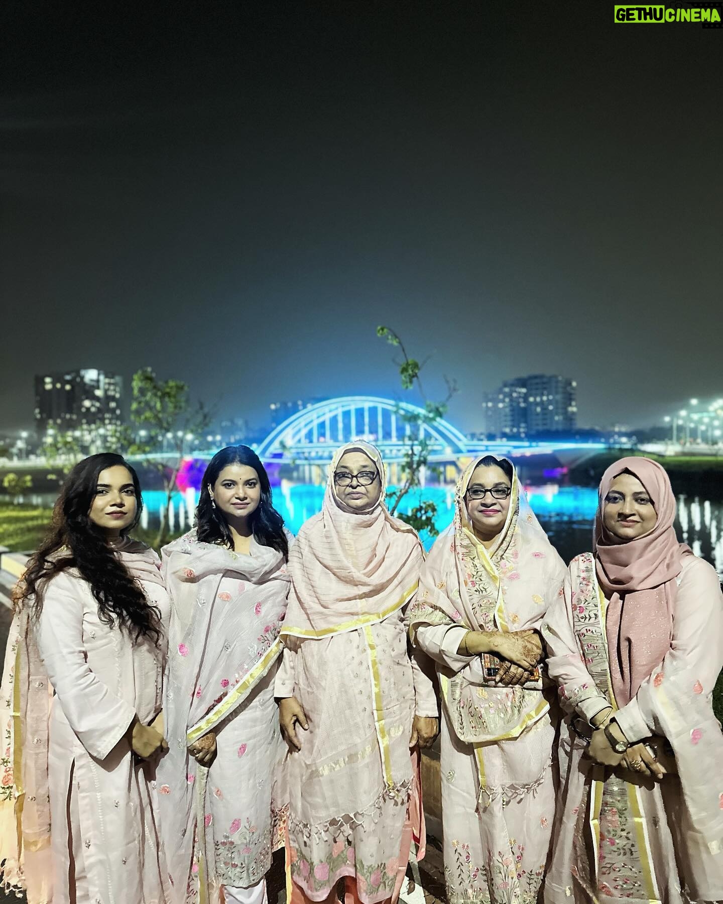 Sabnam Faria Instagram - Miracle happen when you trust in Allah . Eid Day 2 #familytime