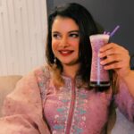 Sabnam Faria Instagram - How aesthetic are you ? I match my drinks with my dress 😝 🫐