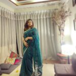Sabnam Faria Instagram - Keep a green tree in your heart and perhaps the singing bird will come… 📸 Sarika & her beautiful home ! #jamdani #jamdanisarees