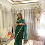 Sabnam Faria Instagram - Keep a green tree in your heart and perhaps the singing bird will come… 📸 Sarika & her beautiful home ! #jamdani #jamdanisarees