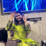 Sabnam Faria Instagram - একটুখানি চাঁদরাতের ঝলক 🌙