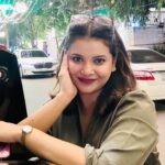 Sabnam Faria Instagram - Stopping by the lights on a Thursday night !