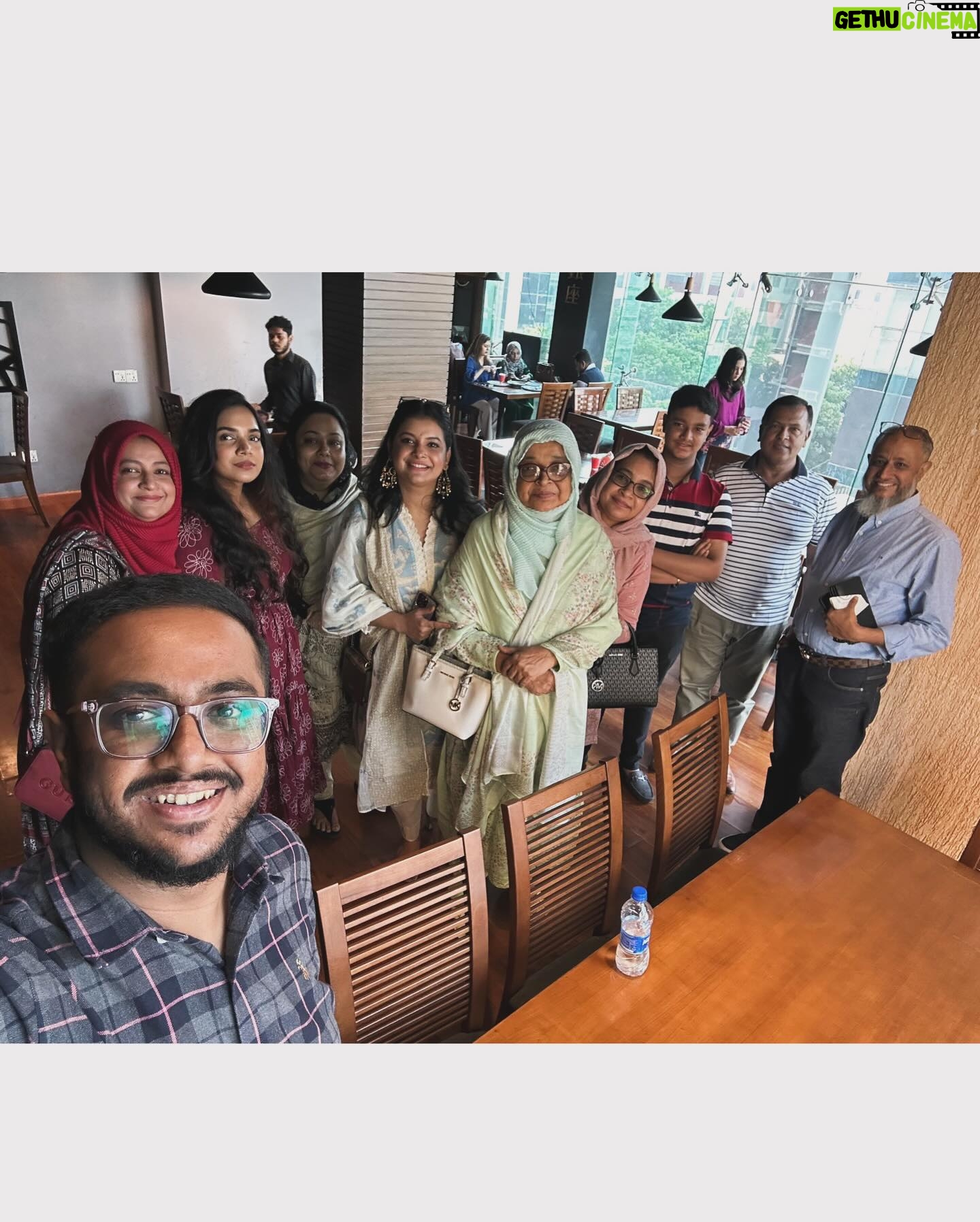 Sabnam Faria Instagram - Holiday family lunch out …