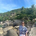 Sabnam Faria Instagram - Let the sea set you free… #noEdit #nofilter #kohtao #kohtaoisland #mangoviewpoint #mangobeach #thailand #thailandtravel #thailand🇹🇭
