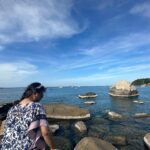 Sabnam Faria Instagram - Let the sea set you free… #noEdit #nofilter #kohtao #kohtaoisland #mangoviewpoint #mangobeach #thailand #thailandtravel #thailand🇹🇭