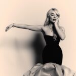 Sabrina Carpenter Instagram – The Garden of Time by J.G. Ballard 
1962 

@voguemagazine 
@metmuseum 
@fernandogarciam1205