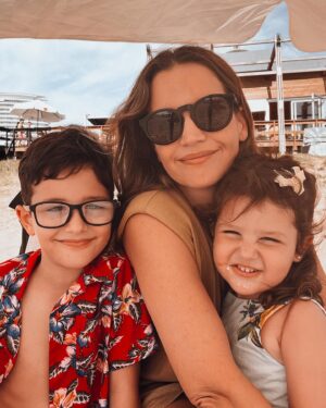 Sabrina Garciarena Instagram - Lo que más feliz me hace 💓💗💕💖💘💝
Mi familia 💞