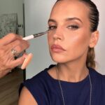 Sabrina Garciarena Instagram - Semana Full Ensayos, promoción, amor, familia , actividades, recital de @mariabecerra 🌈 Make up 👇 @mickynazar @frumboliestudio Prensa @soy.prensa @dfentertainment ❤️