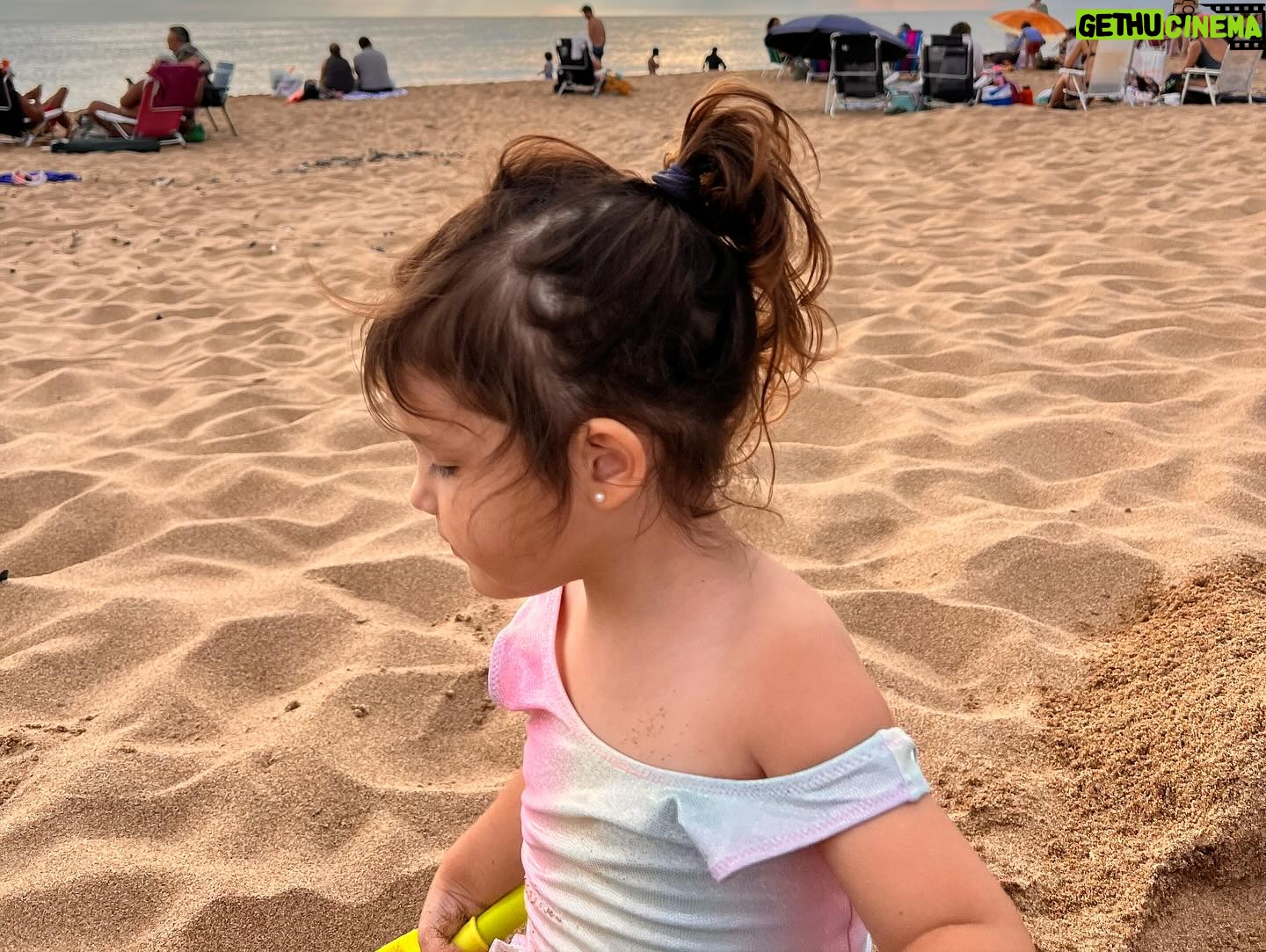 Sabrina Garciarena Instagram - ENERO 2024 π§‘βοΈβ¨πππ€πΊπΎππΎπ