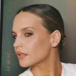 Sabrina Garciarena Instagram - @sabrinagarciarena en @room.efe X @eddierodriguez_23 y @pereyrafabi