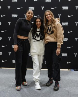 Sabrina Ionescu Instagram - Mamba Day 🐍