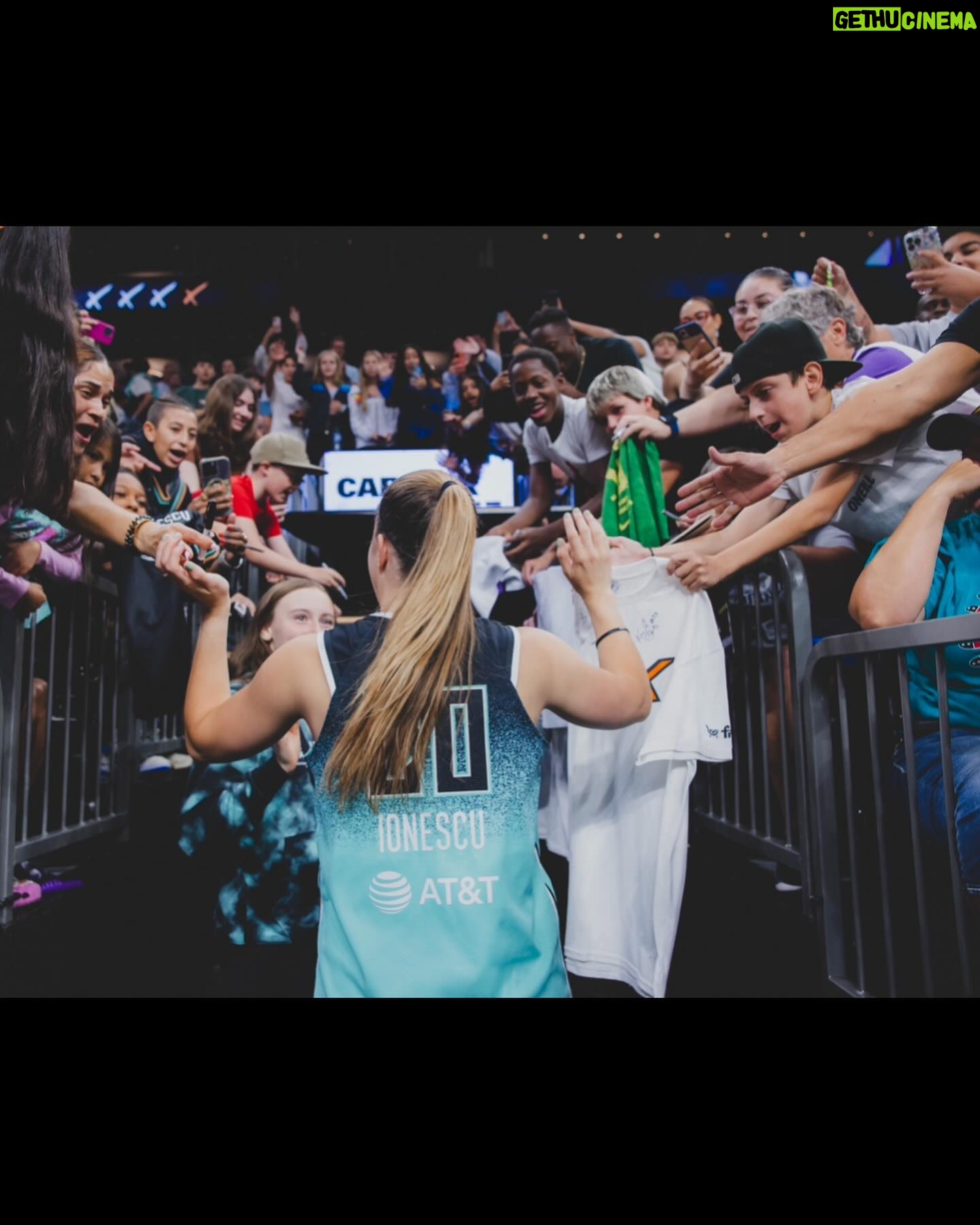 Sabrina Ionescu Instagram - Thankful for another year filled with growth and opportunity🙏🏼 Through the highs, lows, and everything in between, a season filled with many blessings. Brooklyn, thank you 🗽 The story’s still being written.