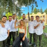 Sabrina Rojas Instagram – Un poco de back de NO PUEDO FINGIRLO🎵
 Temón de @ulisesbuenosoy y @desakta2ok 

Yo no puedo fingir ser tan fan de Ulises, por eso fue inolvidable compartir esto con él . 
Gracias Uli , fue un placer conocerte a vos y a todas las personas que trabajaron en esa jornada 🖤