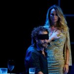 Sabrina Rojas Instagram - En @desnudosteatrok se termina una etapa .Nuestro compañero @lucianocaceresok sigue otros rumbos dejando tres años de muchos momentos compartidos , de risas, trabajo, viajes , de amor , cansancio ,charlas y una huella única en este hermoso personaje al que le dio vida, Julian . Orgullosa estoy de poder decir “yo trabajé con Luciano Caceres “ 🫶🏽