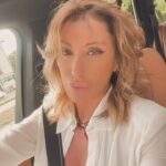 Sabrina Salerno Instagram – Alla ricerca della misura giusta…