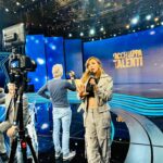 Sabrina Salerno Instagram - Una nuova avventura sta per cominciare . Riuscirò a scegliere il talento connesso con me? Seguiteci, questa sera su Rai 1 alle h. 21.35 . Il vostro voto social , potrà sostenermi e ribaltare la classifica dei giudici mettendo un like ❤️ sulla mia card di questo profilo @acchiappatalenti Vi aspetto!!! @rai1official @milly_carlucci In bocca al lupo a tutti gli acchiappa talenti. @realmaramaionchi @teomammucari @wanda_nara @francescopaolantoni e alla nostra super giuria @simonaventura @flavioinsinna_ @frafacchinetti