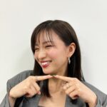 Sae Okazaki Instagram - 生配信観て頂いた皆様、ありがとうございました👼🏻 観測隊さんたちーーー！！！ 名前も決まったねーーー！！ 今回はドラマスタッフさんをゲストにお迎えして、ドラマの裏側や最終回の見どころなど、お話ししました！！ なかなか聞けないお話や また注目ポイントなんかも教えて頂いて！盛り上がりました🔥 みた？最後のタイトルロゴ！！！笑 コメントも沢山ありがとう！！ 参加型です、観測隊さんたち！笑 サイン入りグッズも届くまで待っててね😉 今回もありがとうございました！！ またね🌱 #OFFICIALSITE #観測隊 #隊員ですよ皆さん #星に願いを #さえ部屋 #写真はひとりET