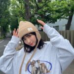 Sae Okazaki Instagram - Ray10月号🍪 着回ししました〜！ まだまだ暑いですが陽の感じが 少しずつ秋、、🍂 ファッション楽しいねえ まだの方はチェック！ #ray #10月号 #連載も見てね