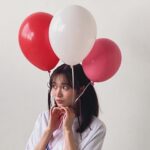 Sae Okazaki Instagram - Ray5月号の表紙を務めさせて頂きました🎀 甘くて可愛い世界観で撮影！ これからだんだんと暖かくなってなってくるのでファッションもメイクもまた違うテイストで楽しみたい🩰 ぜひチェックしてね！！ #ray #5月号