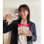 Sae Okazaki Instagram - 大塚製薬「賢者の食卓」にてCMに出演させて頂きました🕵🏻 眞島さんとご一緒させて頂いて、食卓刑事に！ ぜひチェックしてみて下さい☺️ 食事の際には、、 賢者の食卓持っておかないと！！ #賢者の食卓 #PR #食卓刑事 #眞島秀和　さん