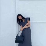 Sae Okazaki Instagram - ワンピースッテサイキョウダネ🌞 #最近の私服 #楽で可愛いワンピースありがとう