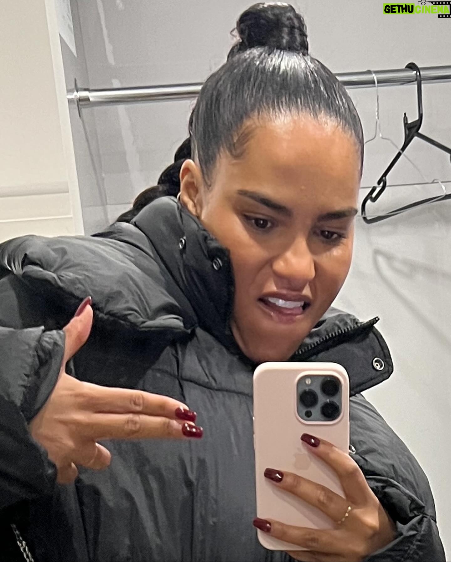 Saffron Hocking - 3 Likes - And that’s a wrappity wrap wrap on Peacock season 2. @seapa220 I’m obsessed with you. Thank you for letting me make you laugh so much all day, everyday non stop. @steve_stamp & @benbullion you guys are just so talented, warm and funny. @lara.ruby.silvera you’re too CUTE, girlz rule ❤️ @thomas.jamesgray don’t ever change, you’re so weird and wonderful. @iamjoeroberts you lead us all to victory with your cool, calm and collected wit, thank you for laughing every time I did something funny and telling me to repeat it for my close up ❤️ @dollyjj I didn’t get a pic with you which was a gross error on our part, but you are a legend my dear ❤️ all the crew, you were so fab. @laurasurcombe @nikkihughesmua I loved sitting in the chair every morning, talking about myself and having you touch me all day long - you’re angels ❤️