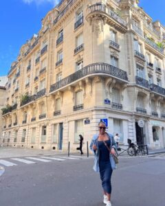 Saffron Hocking Instagram - 🇫🇷🤌🏾🌹
