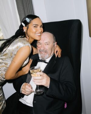 Saffron Hocking Instagram - My parents and I for @britishvogue laughing because I lost 🤍 what a dream to have you as my dates for @bafta 

THANK YOU @fendi by @mrkimjones for this couture phenomenon 💫 you are so special. I love you. 

Styling by @aimeecroysdill assisted by @pruefisher 
Hair by @joepickeringtaylor 
Makeup by @valeriaferreiramakeup 

Also thank you @lancomeofficial & @drbarbarasturm ❤️

Written by @alice_cary 
📸 @elljmorgan