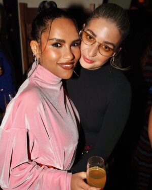 Saffron Hocking Instagram - Bday Don part 2 🎈❤️ @donjuliotequila 
Couldn’t fit all these beauties in one post, so here’s some more. Man, I love my people’s. What a way to start the year. X

HMUA by @joepickeringtaylor 
Haircut&Colour by @salon64london
Styled by @aimeecroysdill 
Jewellery @shaunleanejewellery @emmabeckettpr