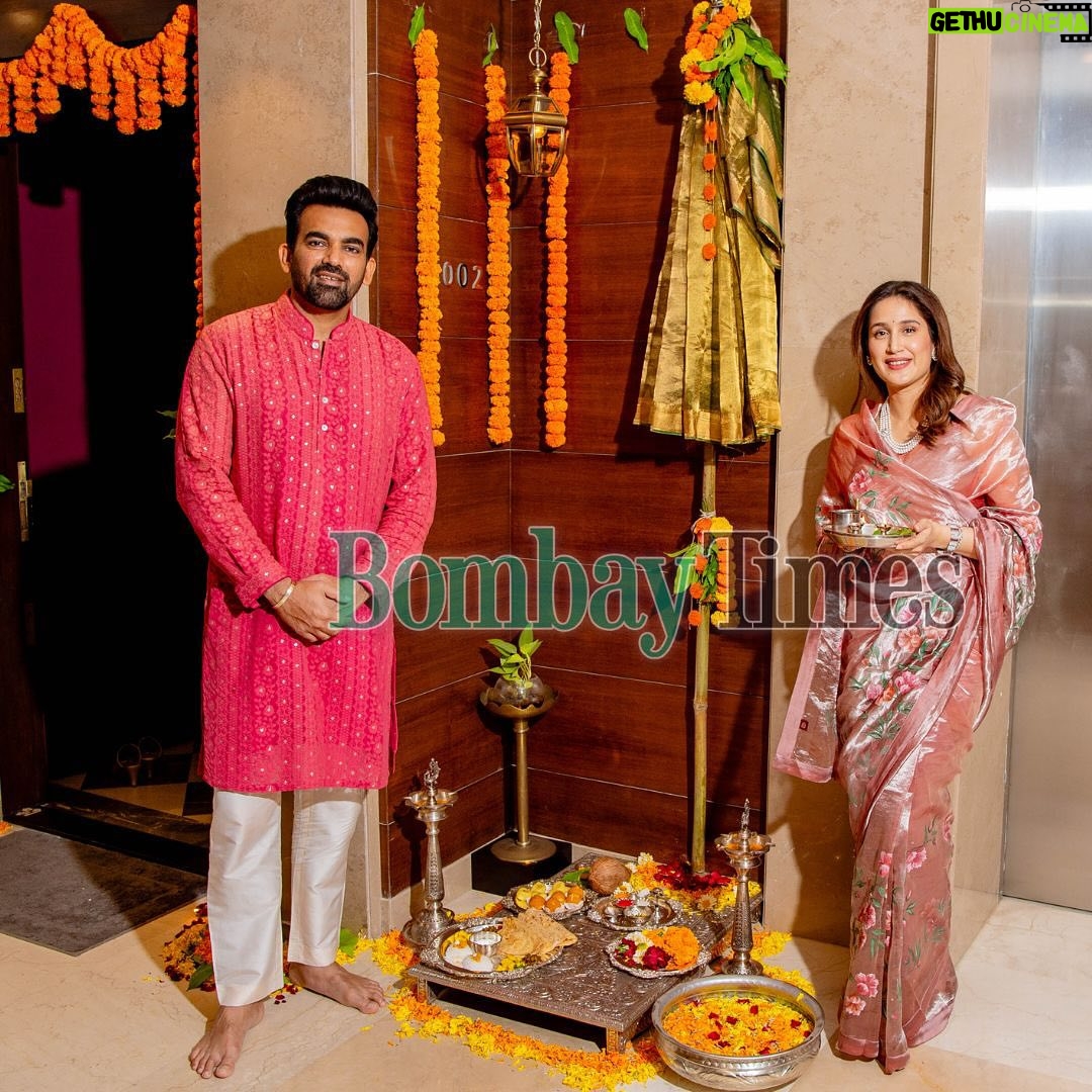 Sagarika Ghatge Instagram - ‘We are excited to celebrate Gudi Padwa & Eid around the same time’ The timing of these festivals has brought double joy to the household of cricketer @zaheer_khan34 and his actress-entrepreneur wife Tap the link in our stories . . . #gudipadwa #gudipadwa2024 #zaheerkhan #zaheerkhanfans #zaheerkhanwife #sagarikaghatge #sagarikaghatgekhan #sagarikaghatgefans #eid2024