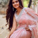 Sai Gayatri Instagram - 🌸🧿 . Saree @srisai_collestions9 Blouse @tanu_designer_studio MUA @honeylang_makeup_artist Jewellery @fineshinejewels PC @evidencemaker . #awardshow #prephotoshoot