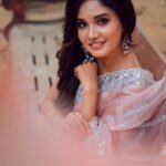 Sai Gayatri Instagram - 🌸🧿 . Saree @srisai_collestions9 Blouse @tanu_designer_studio MUA @honeylang_makeup_artist Jewellery @fineshinejewels PC @evidencemaker . #awardshow #prephotoshoot