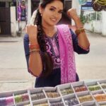 Sai Gayatri Instagram - கை நிறைய கண்ணாடி வளையல் சத்தம்…🧿🥰 Love fr glass bangles ❤️ . Outfit @srisai_collestions9 . #beingAnu #setsofNNK 🎬