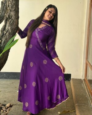 Sai Gayatri Instagram - Oodha💜🧿
.
Comfortable & great quality material Anarkalis @srisai_collestions9 
.
#anarkali #beingmyself