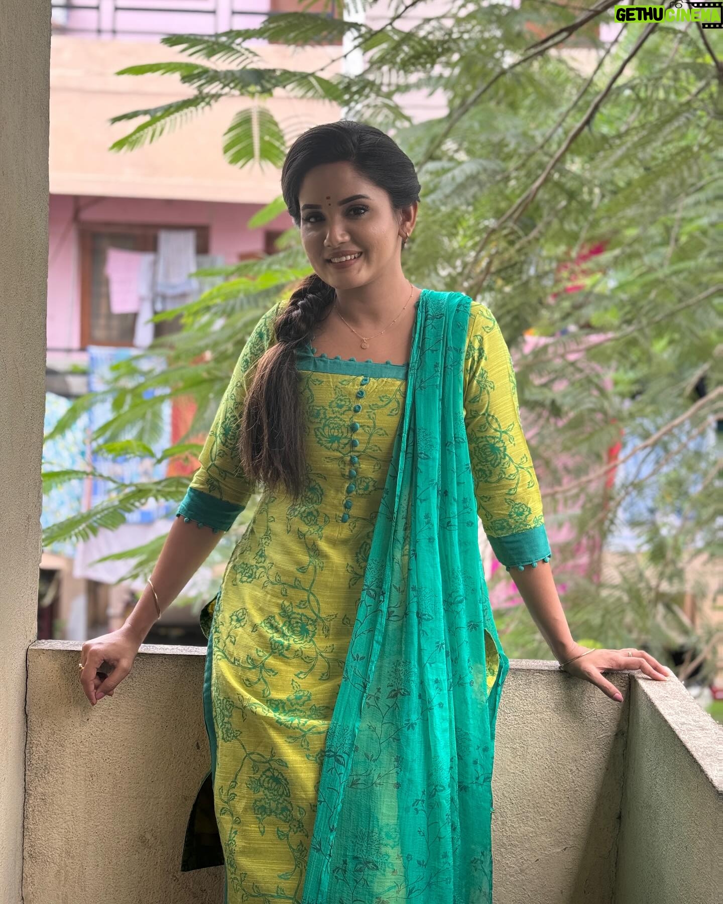 Sai Gayatri Instagram - ✨🧿 . Salwar materials @srisai_collestions9 . #beinganu #nnk #upcoming