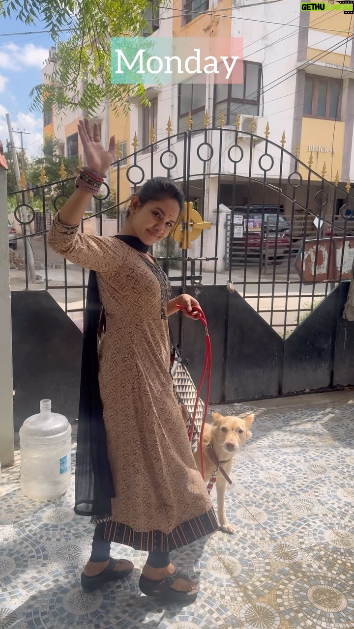 Sai Gayatri Instagram - Our kinda #heeramandi walk b like😅 Good morning✨🧿 . Salwar materials @srisai_collestions9 Stiched @tanu_designer_studio .