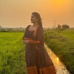 Sai Gayatri Instagram - She & The sunset☀️🌈