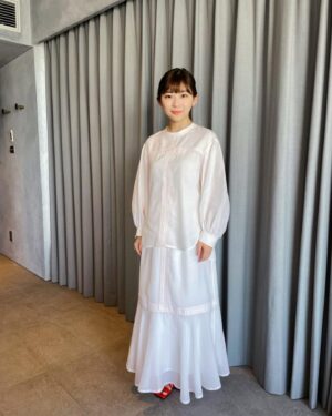 Sairi Ito Instagram - 続き

❺ シャツワンピース
パンツ
@oltadesigns
サンダル
@quartierglam
イヤリング
@duedonne.jewelry 
リング
@shisui_water
@higashiyamapr

❻ ワンピース
ニットベスト
@onicaknits
パンプス
@yukoimanishi
リング
@ agu_accessories
@higashiyamapr

❼ トップス
セットアップ
@aeronstudio
イヤリング
@nojess_official
ブーツ
@yukoimanishi

❽ ブラウス
スカート
@near.nippon_official
イヤリング
@agete_official
リング

リング
@yuha.jewelry_works
@higashiyamapr

サンダル
@manacraftshoes

全部全部可愛過ぎ！
ありがとうございました❣️