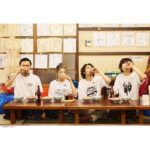 Sairi Ito Instagram - 同じ事務所の岩男海史くん(@iwao_kaishi )が デザイン、プロデュースした ファッションブランド「monstrousa」 @monstrousa 時生さん(@emototokio1989) ほなみさん(@honami__s ) というすきぴな先輩方が モデルをされておりまっせ🤭🌈 ちぇっけら💁🏻‍♀️💓