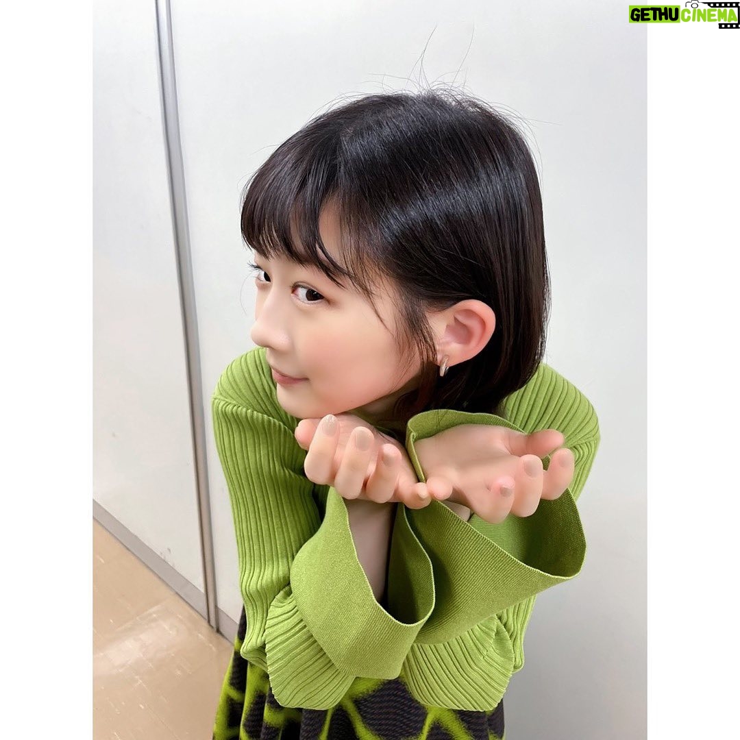 Sairi Ito - 65K Likes - 溜まっていた素敵お衣装コーナー👗❣️
「おはよう日本」
ニット
スカート
@lanvin_en_bleu_womens
#LANVINenBleu
ブーツ
@quartierglam
イヤリング
@garni_official
#GARNI
「ジュラシックワールドイベント」
トップス
スカート
@millanni
@dressunreve
サンダル
@yelloshoes_official
イヤリング
@la_chiave_jewelry
「夜マックイベント」
ブラウス
@kohslickucrro
パンツ
@wacca_official
@dressunreve
イヤリング
@la_chiave_jewelry
サンダル
@daniella_and_gemma
「あなたに聴かせたい歌があるんだ試写会」
トップス
スカート
@beautifulpeople_officialsite
サンダル
@jimmychoo
イヤリング
@mikufukamitsu
リング
@shisui_water
@higashiyamapr
「ジュラシックワールド取材」
トップス
@___shiio___
ワンピース
@eslow__
イヤリング
@ten.isetan
続く…