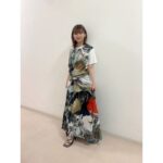 Sairi Ito Instagram - 溜まっていた素敵お衣装コーナー👗❣️ 「おはよう日本」 ニット スカート @lanvin_en_bleu_womens #LANVINenBleu ブーツ @quartierglam イヤリング @garni_official #GARNI 「ジュラシックワールドイベント」 トップス スカート @millanni @dressunreve サンダル @yelloshoes_official イヤリング @la_chiave_jewelry 「夜マックイベント」 ブラウス @kohslickucrro パンツ @wacca_official @dressunreve イヤリング @la_chiave_jewelry サンダル @daniella_and_gemma 「あなたに聴かせたい歌があるんだ試写会」 トップス スカート @beautifulpeople_officialsite サンダル @jimmychoo イヤリング @mikufukamitsu リング @shisui_water @higashiyamapr 「ジュラシックワールド取材」 トップス @___shiio___ ワンピース @eslow__ イヤリング @ten.isetan 続く…