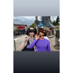 Sairi Ito Instagram - 舞台も無事に終え、 そのまま10年ぶりの家族旅行に 行ってきました💁🏻‍♀️❣️ 髭メガネが欠席なので 正確には伊藤家女旅です🧚🏻‍♀️ 私以外USJはデビュー戦となり みんな大興奮で 末っ子はそれを見てるだけで 幸せな気持ちでいっぱいになりました！ 母はジェットコースターに 何十年ぶりに乗ったそうで 乗車中ひたすら 「目が！目がぁああああぁぁあ！」 と叫んでいて末っ子は おや？😌ムスカさんかな？😌 と思いながら乗っていました😌 ゾンビのホラーナイトが 始まったと言うことで 全体的に園内が盛り上がっていました！ 伊藤家は食われる前に逃げ帰りました！ 次はゾンビを遠目から見たいです！