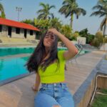 Sakshi Vaidya Instagram - I’m loving these hues ☺️ #weekendvibes