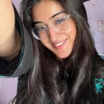 Sakshi Vaidya Instagram - Tanuja Trivedi is a mood 😹 . . . . . . #reels #reelsinstagram #explorepage✨ #foryou #explorepage #reelkarofeelkaro #comedy